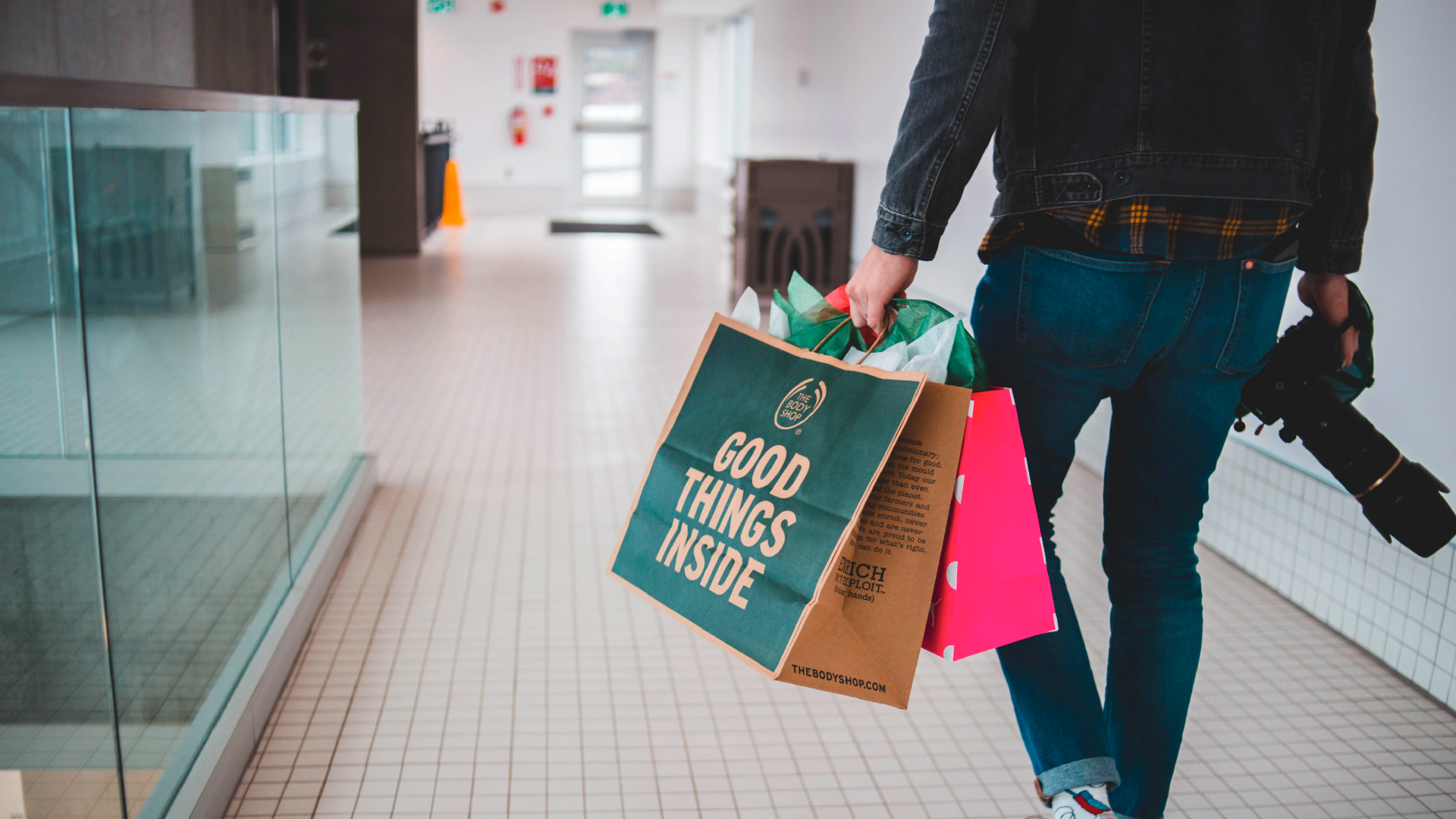 How can physical retailers target a post-pandemic customer base?